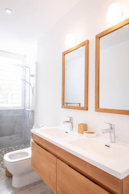Ti Soleil, Appartement 3 Pieces Neuf, Front De Mer Les Anses-d'Arlets Exterior photo